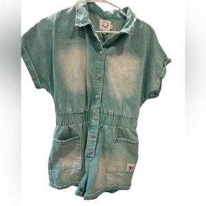 Lili Sodonio Chowan Distressed Cuff Sleeve Front Button Romper Sz S Pre-Own EUC